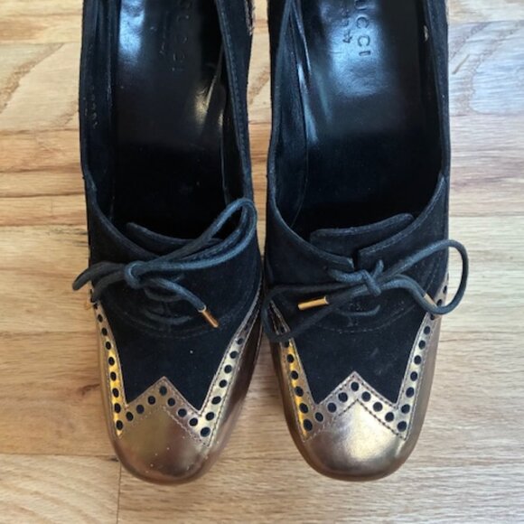 Gucci Black Suede and Gold Leather Platform Pumps 6B - Picture 6 of 9